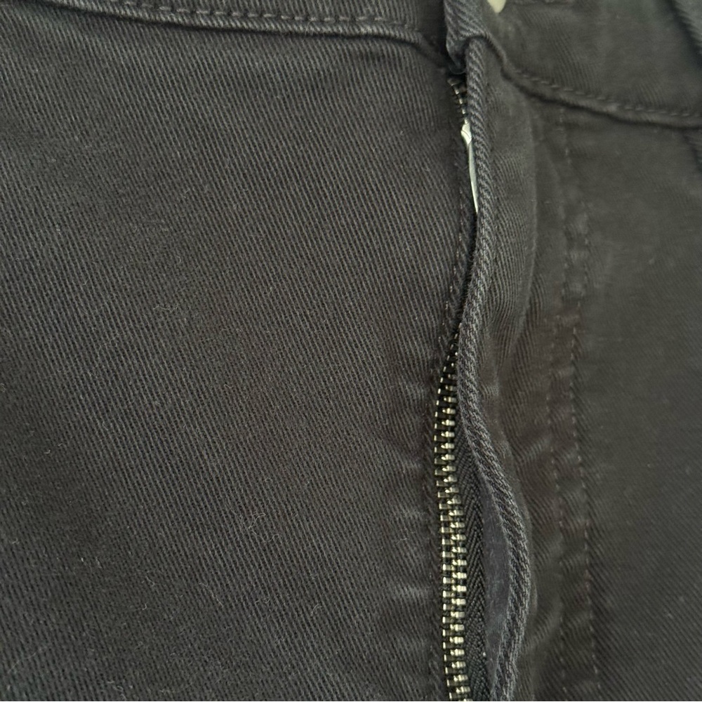Everlane Utility Barrel Pants in Black - Picture 6 of 12